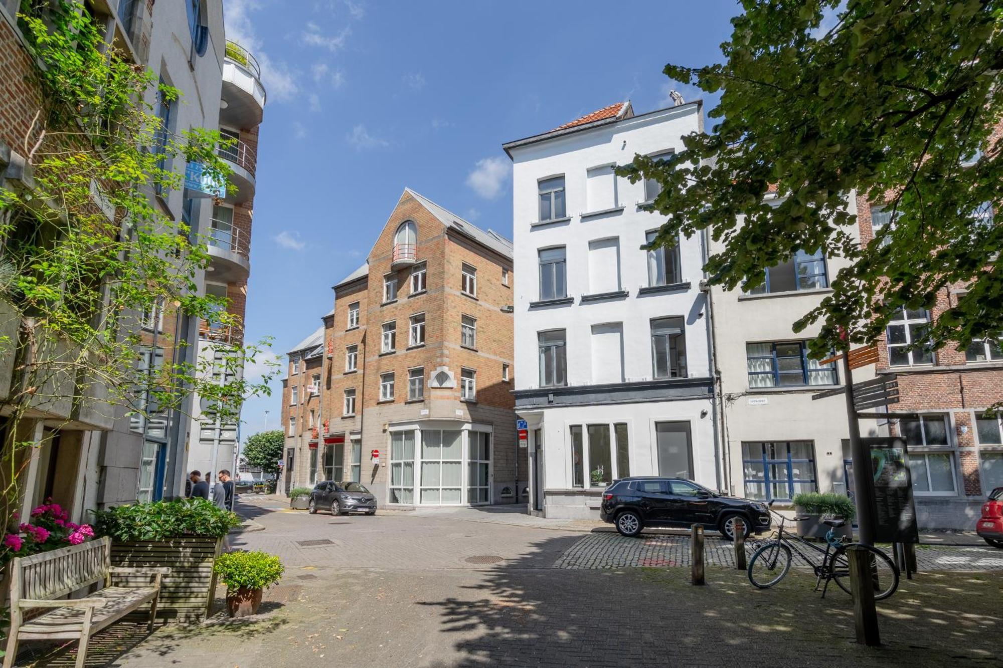 Beautiful Modern Apartment In The Heart Of Anvers Exterior foto